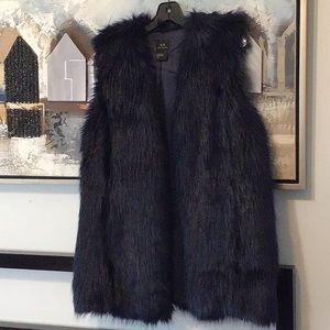Armani Exchange S/P Faux Fur Blue Vest.